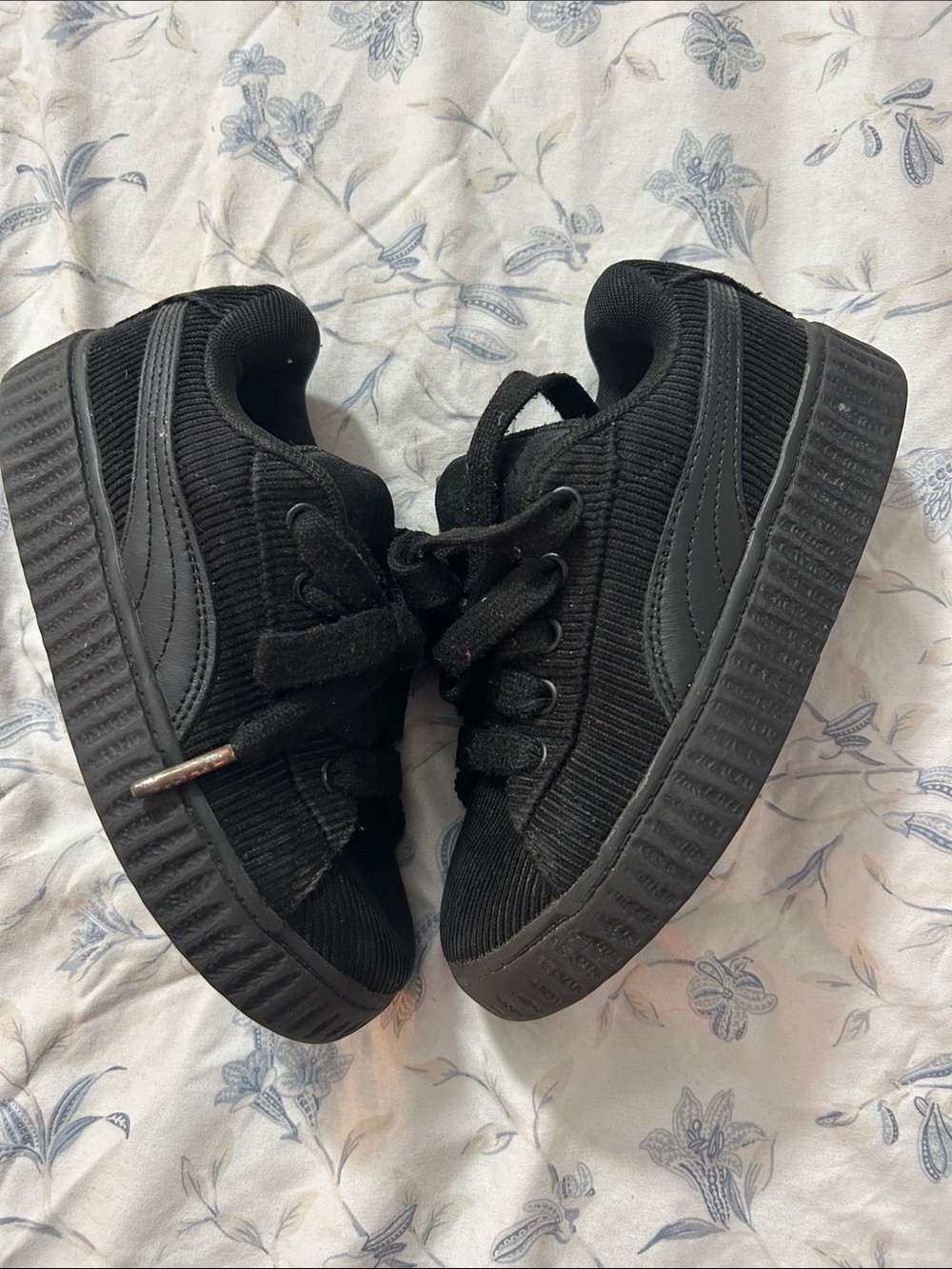 Kids Black Corduroy Sneakers - Brand Unknown